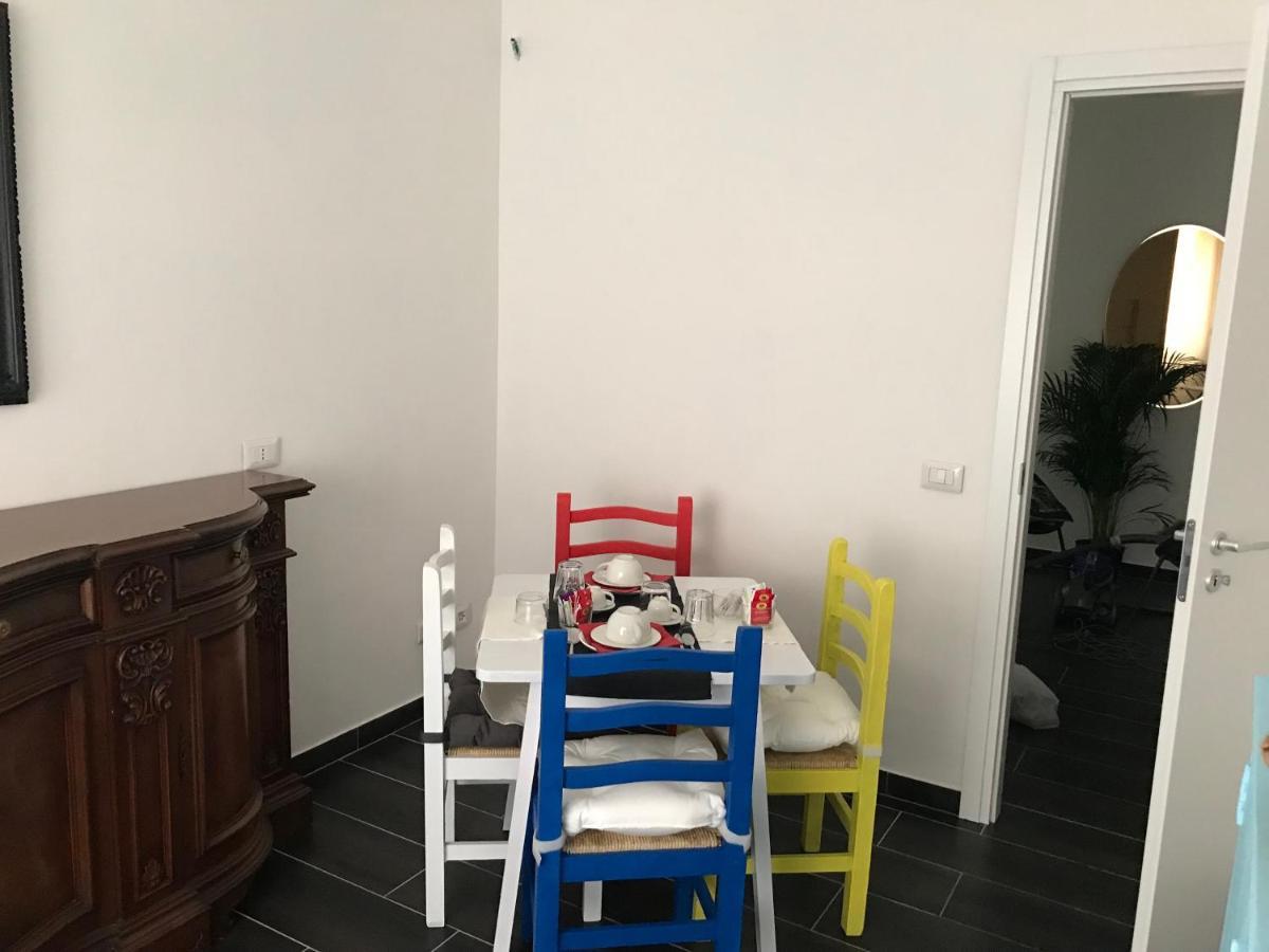 Style Di Elisabetta Notari Rom