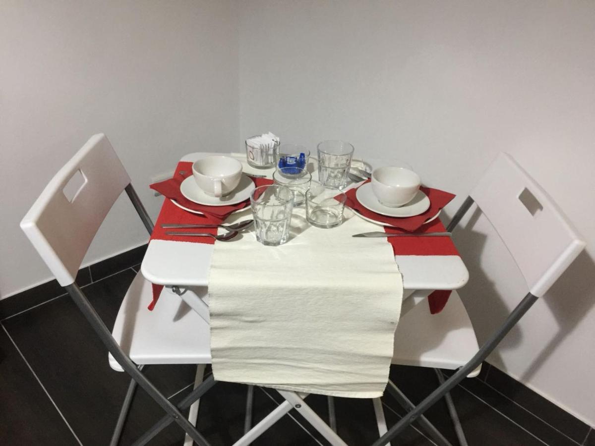 Style Di Elisabetta Notari Rom